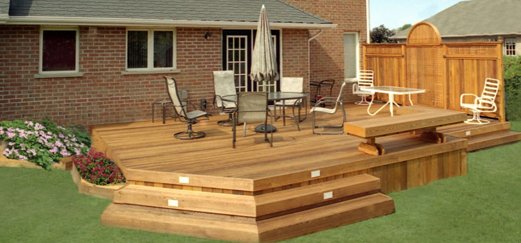 Cedar Composite Decking in Woodland Hills, CA