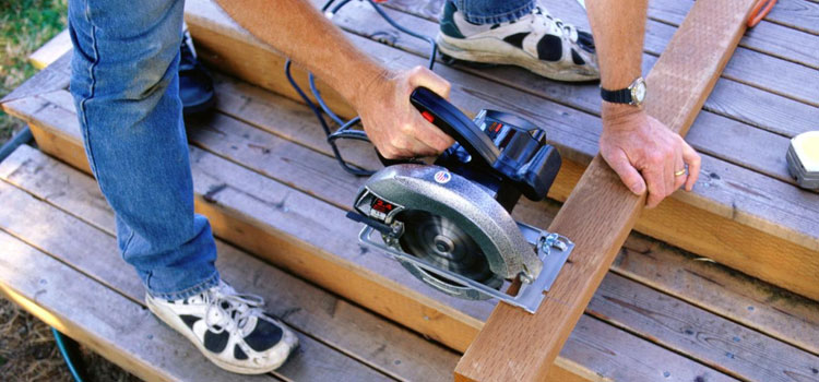 Local Deck Contractors in Woodland Hills, CA