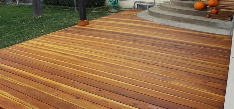 Smooth Redwood Decking in Woodland Hills, CA